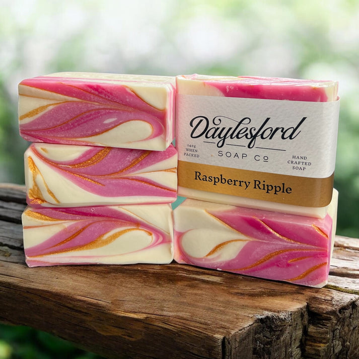 Raspberry Ripple Soap – Daylesford Soap Company